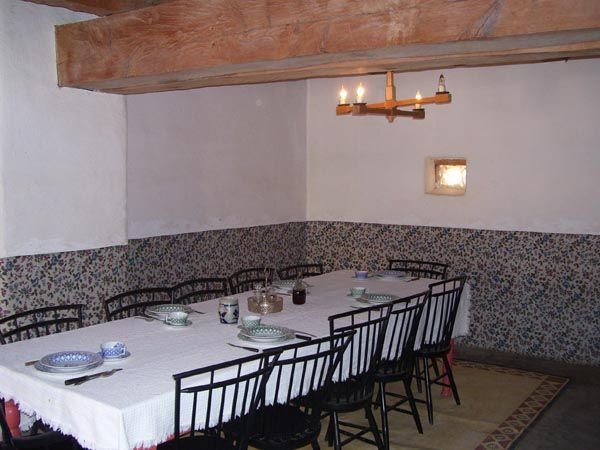 Gentlemen's dining area