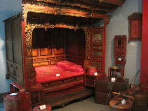 Wedding bed in the Macau Museum