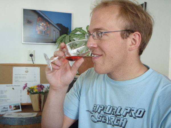 Tasting the Vino!