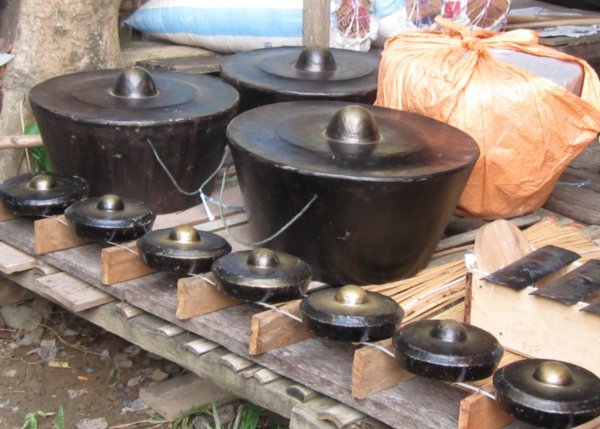 metal drums for sale at the markets