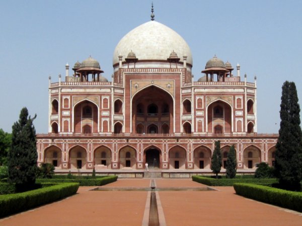 Humayan's Tomb - a mini Taj Mahal