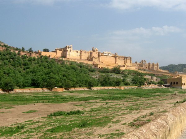 The imposing Amber Fort