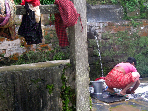 Washing clothes in Bandipur