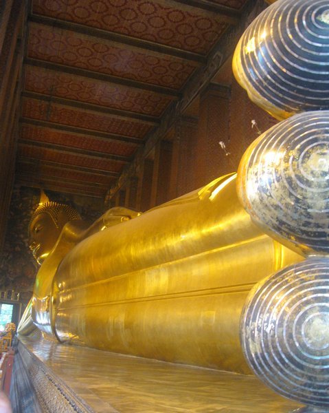 Reclining Buddha - soles were made from gold inset with mother of pearl