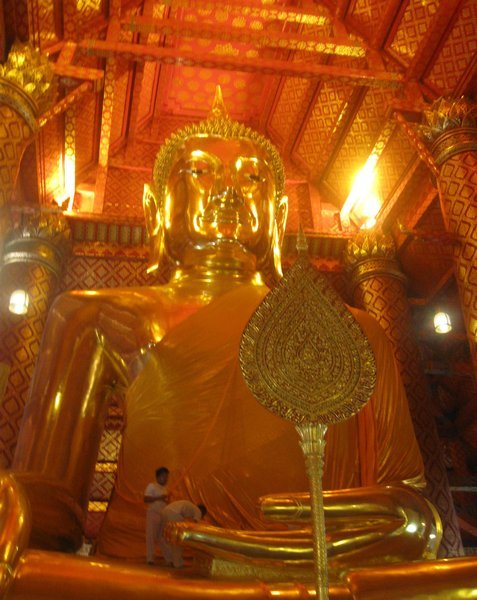 Golden temple Buddha