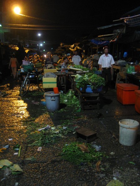 The end of a long day at Chau Doc market