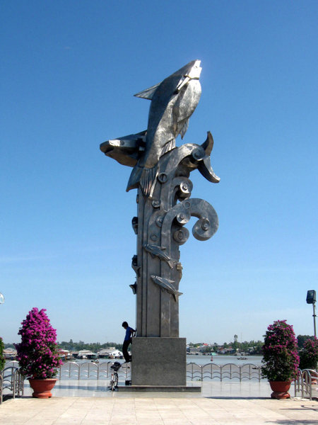 Stainless steel statue on the riverbank in Chau Doc