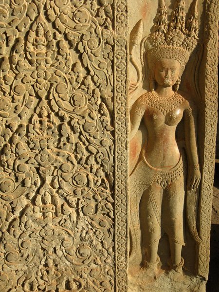 Stone carving, Angkor Wat