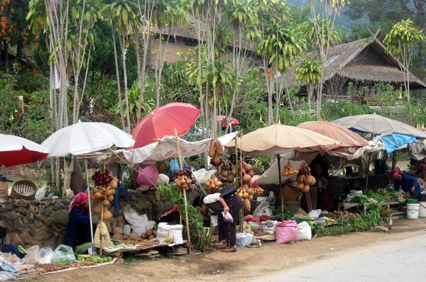 Street market in Mae Salong