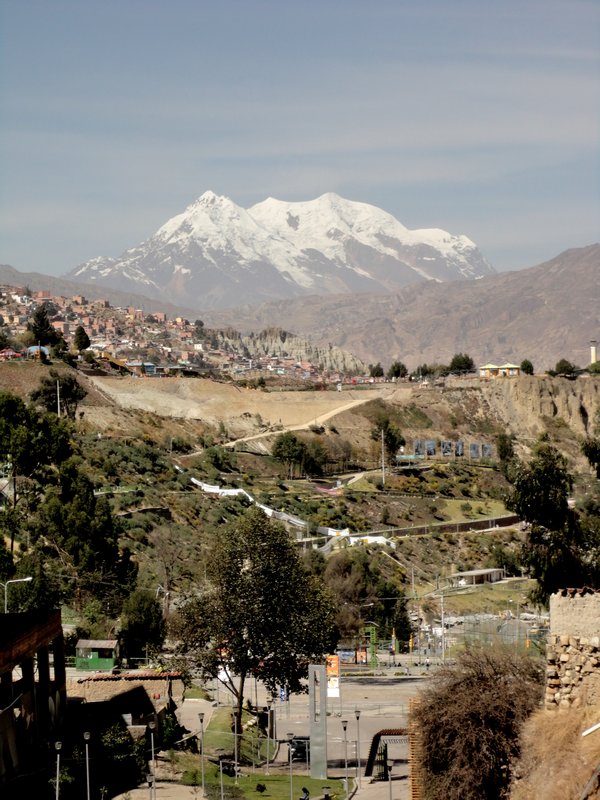 Mt Illamani (6042 meters) which looms in the background of La Paz 