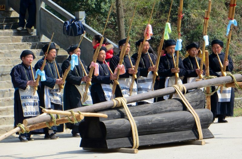 Funeral musicians in Langde Shang