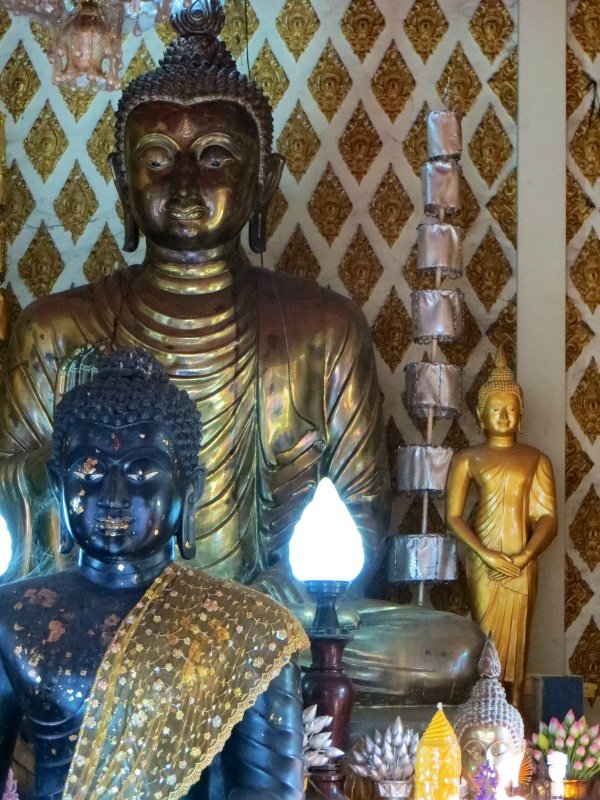 Buddhas, Ubon Ratchathani