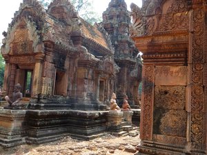 The pink temple - Banteay Srei