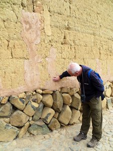 Jerry checking out the tulou wall construction
