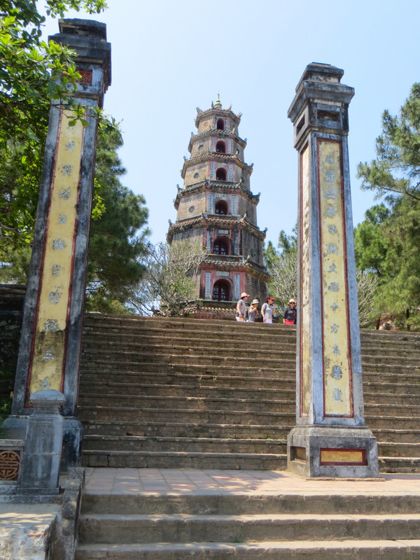 The steps and pillars leading up to Thien Mu Pagoda
