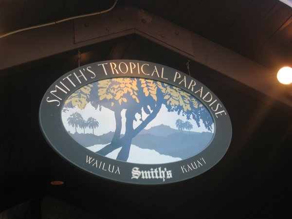 "Smith's" luau