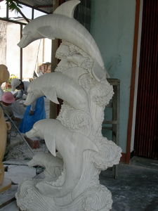 Marble sculpturing in Non Nuoc Hamlet