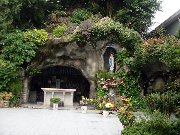 Grotto- area of meditation and prayer