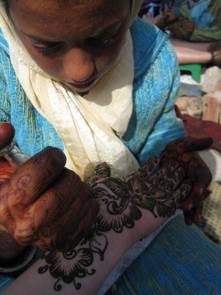 Getting henna in Meknès