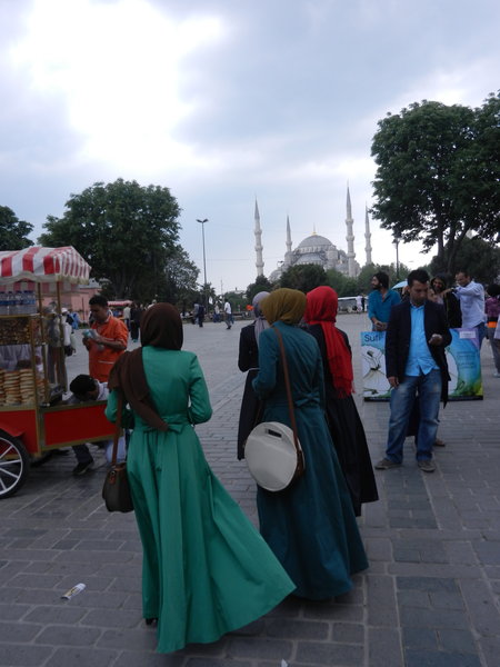 Women outside of the Hagia Sophia
