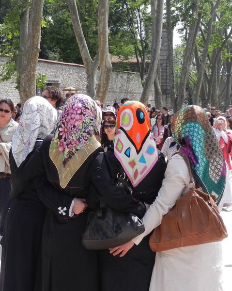 Women taking a picture outside of the Topkapi Palace