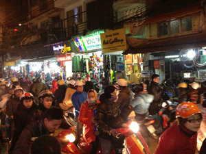 Hanoi- Ready, set, cross the street!