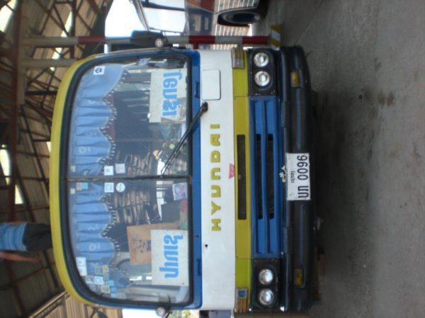 Notre bus a Savannakhet