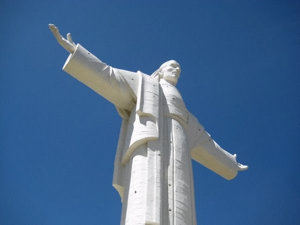 Statue of Christ in Cochabamba
