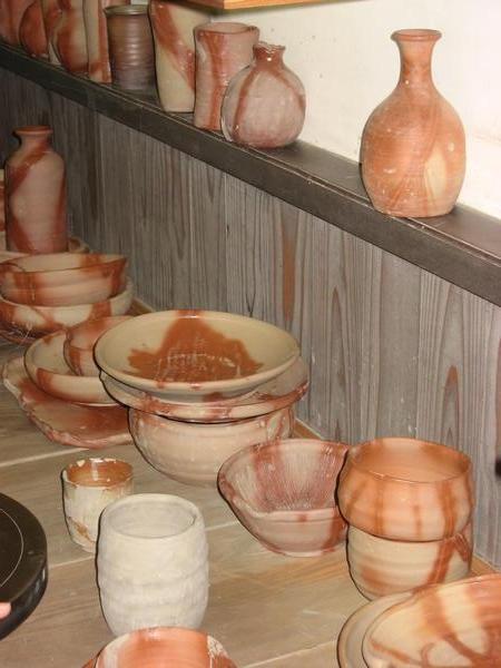 Bizen-yaki pottery