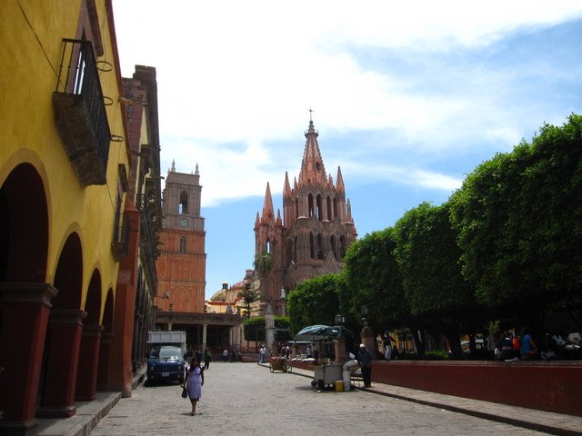 San Miguel (296)