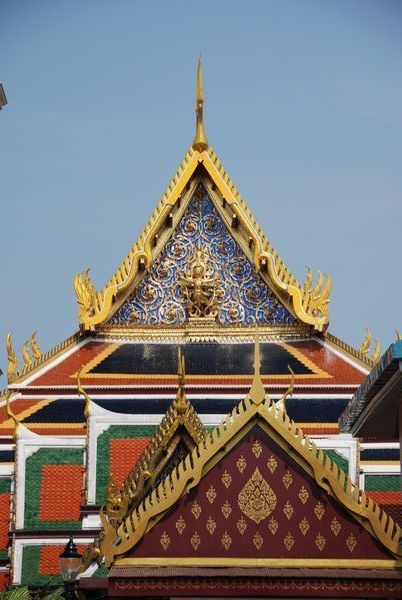 A glimpse of the Grand Palace