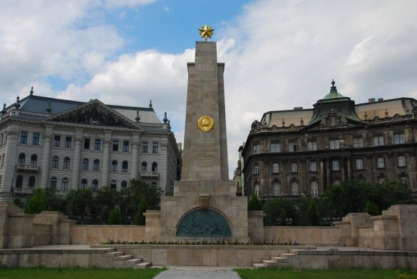 Monument to Communism