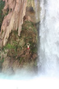 jeff jumping at Havasu Falls