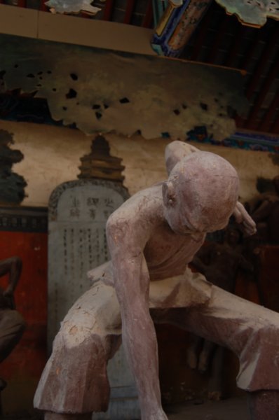 Shaolin Warrior statue