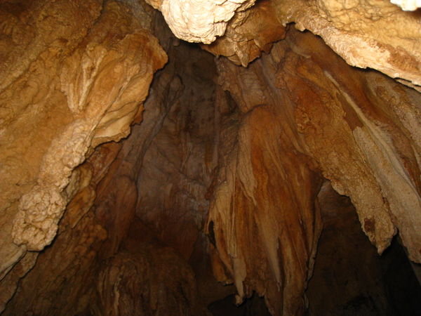 Chandalier Caves 