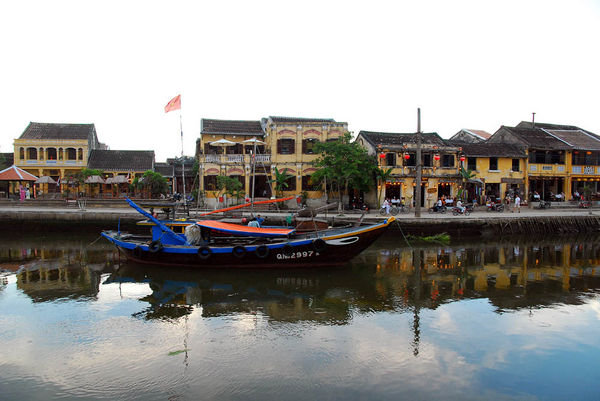 Hoi An, peaceful and picturesque. Well, its definately picturesque.