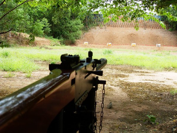 Machine gun on the firing range