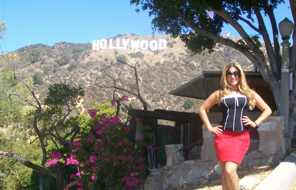 HOLLYWOOD sign