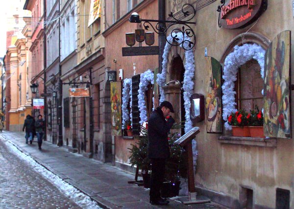 Choosing a restaurant in Warsaw