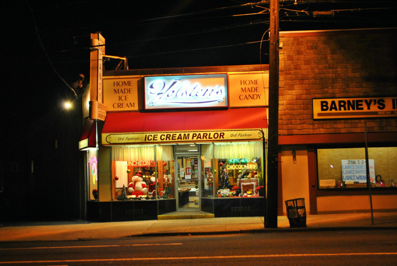 Holsten's Ice Cream Parlor