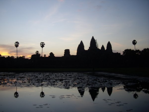 Sunrise at Angkor 1