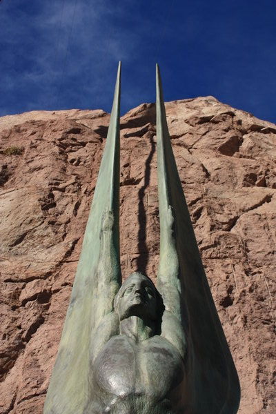 Monument on Hoover Dam