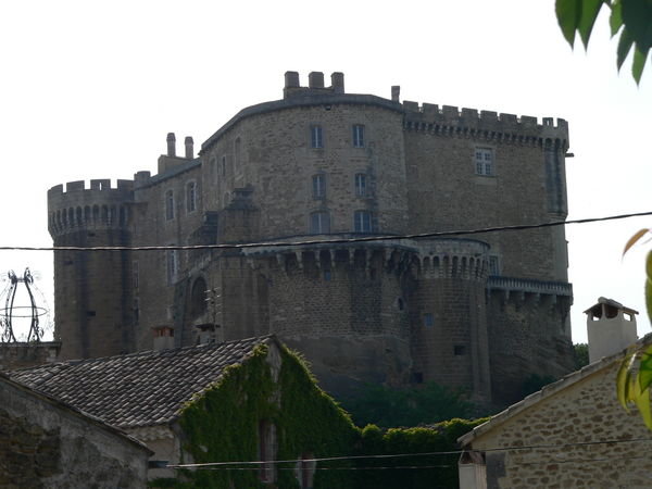 Chateau Suze La Rousse