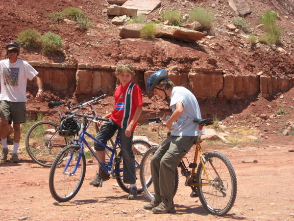 Moab cyclists