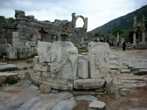 Efes XII