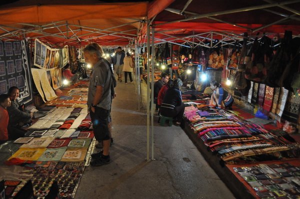 Hmong night market
