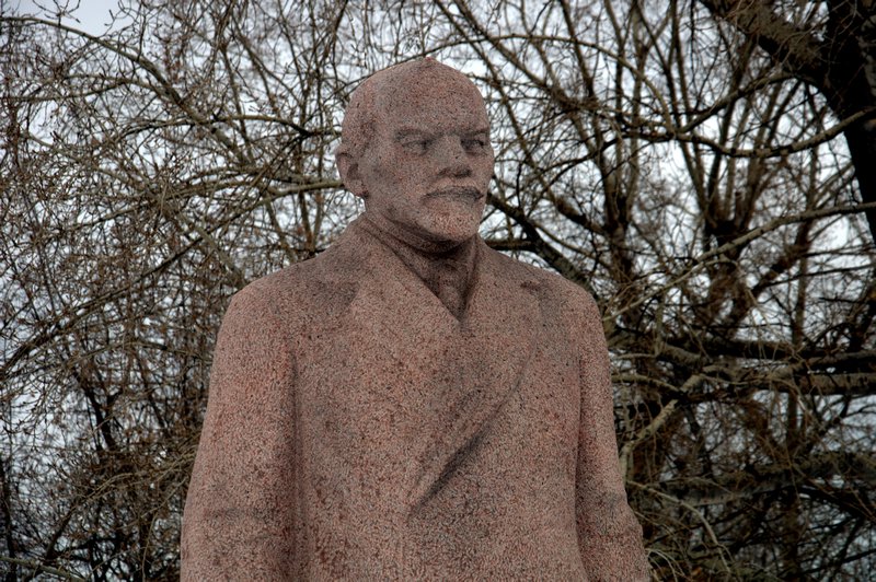 Pensive Lenin