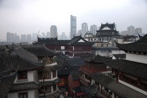 Yuyuan roofs