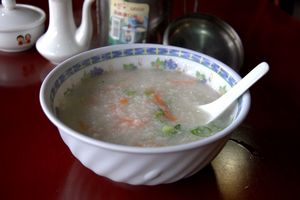 Vegetarian zhōu 粥 (congee/rice porridge)
