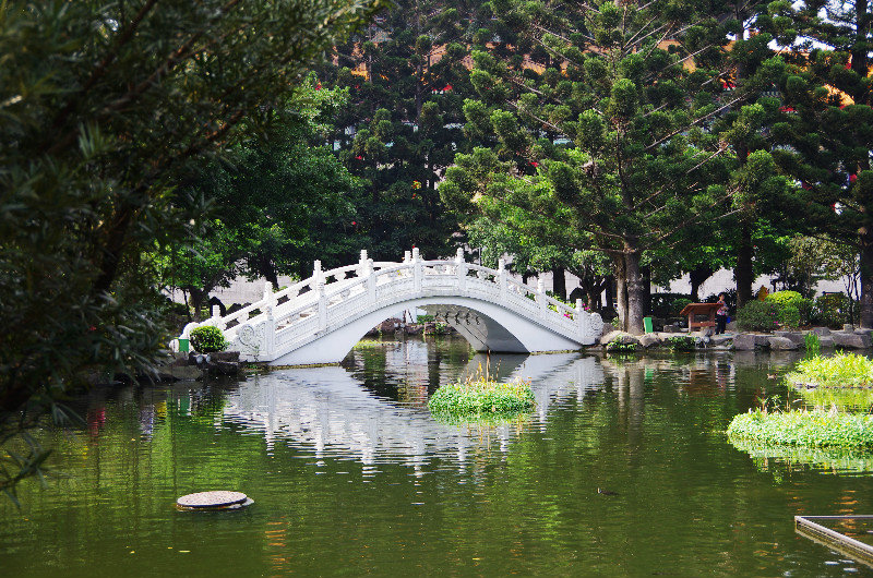 Very Chinese bridge | Photo